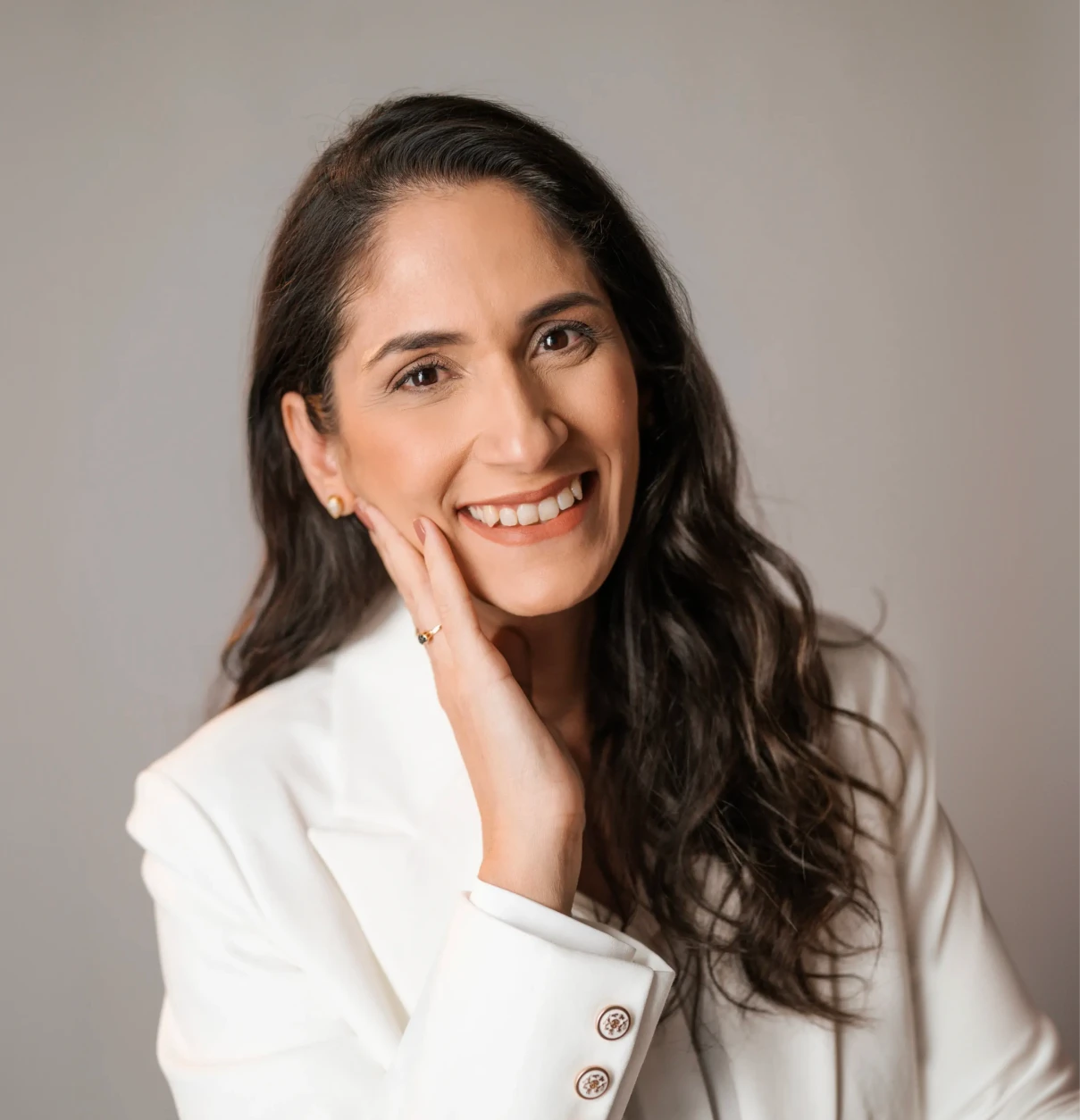 Dra. Melina Martins, ginecologista na Barra da Tijuca, Rio de Janeiro.